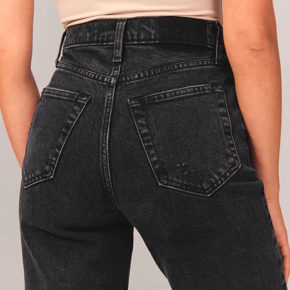 Abercrombie 90’s Ultra High Rise Straight Jeans - Picture 3 of 3